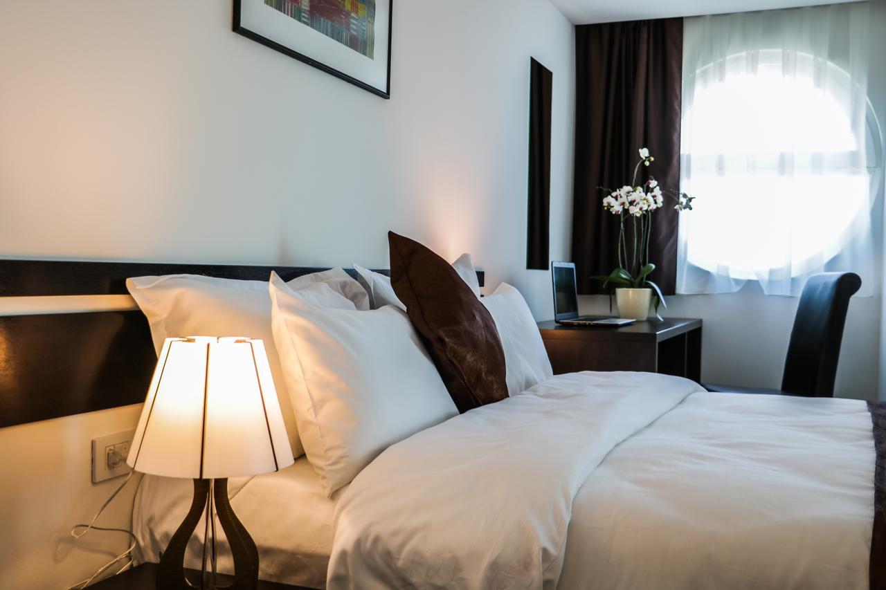 Best Western Hotel Galla Sllatine e Madhe Habitación foto